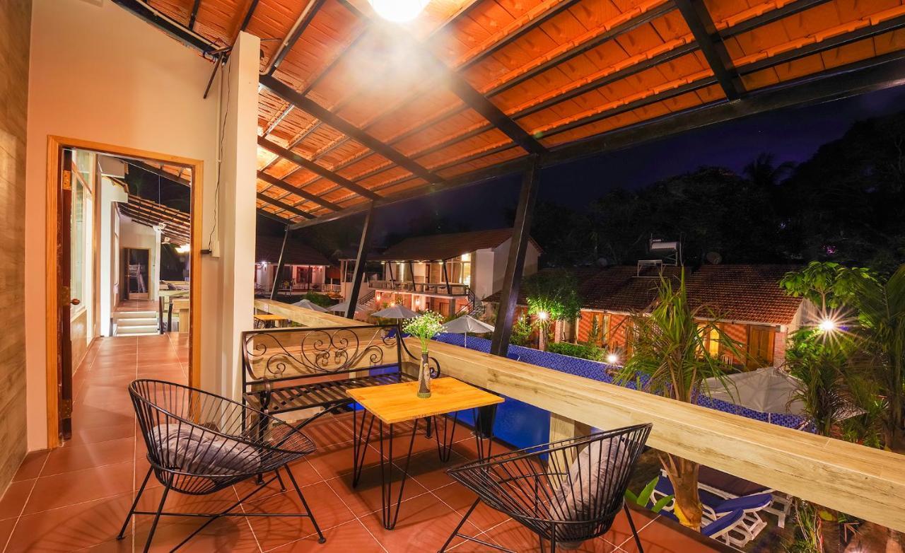 Waves Resort Phu Quoc Exterior photo